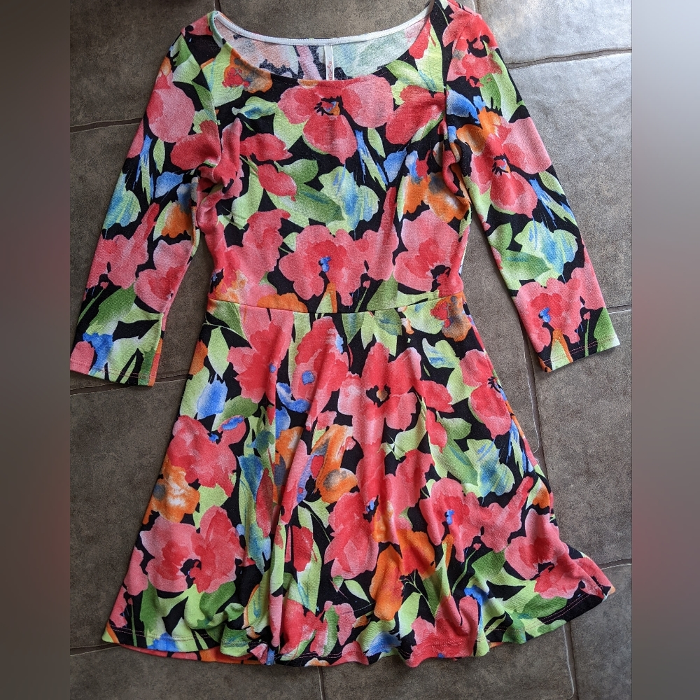 Small Bright Floral Print Dress